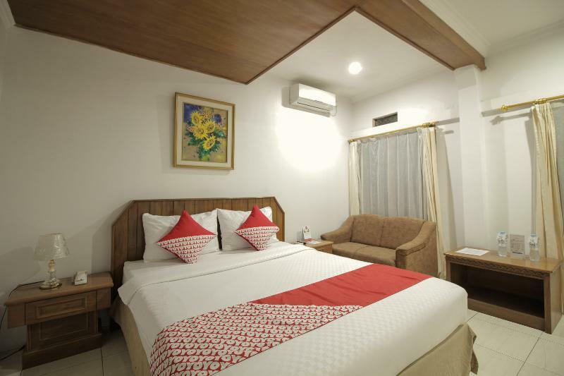 Arwiga Hotel Bandung Exterior photo